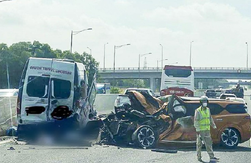Tai nạn giao thông trên cao tốc Hà Nội-Hải Phòng khiến nhiều người thương vong